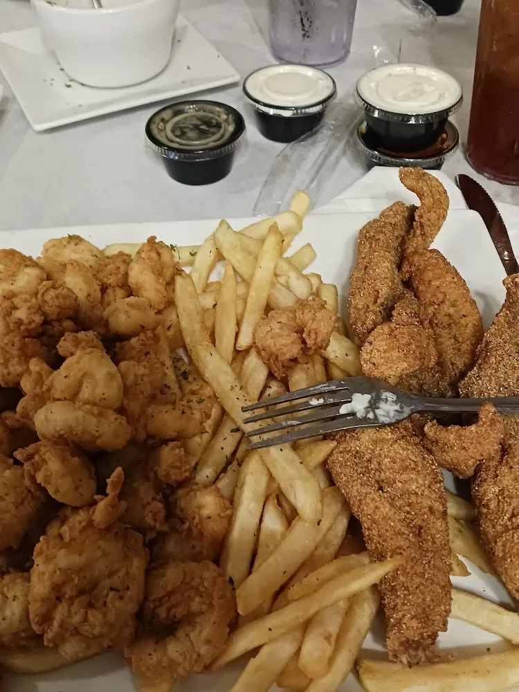 Popcorn Shrimp Fried Catfish Tails